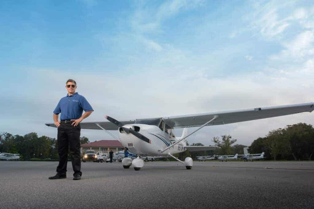 Enmotoriga flygplan
