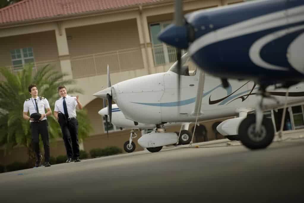 Pilot Training ў Калумбія