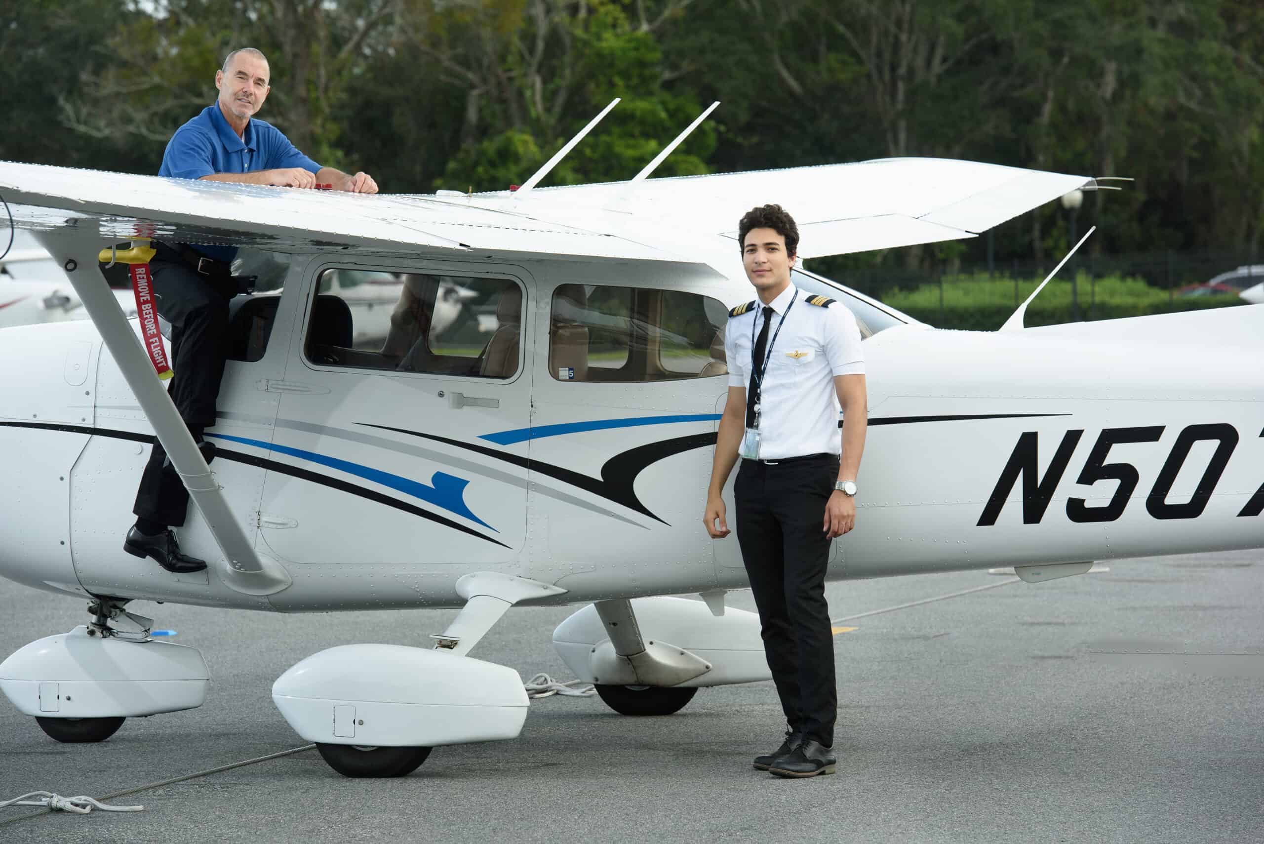 Commercial Pilot Qualifications