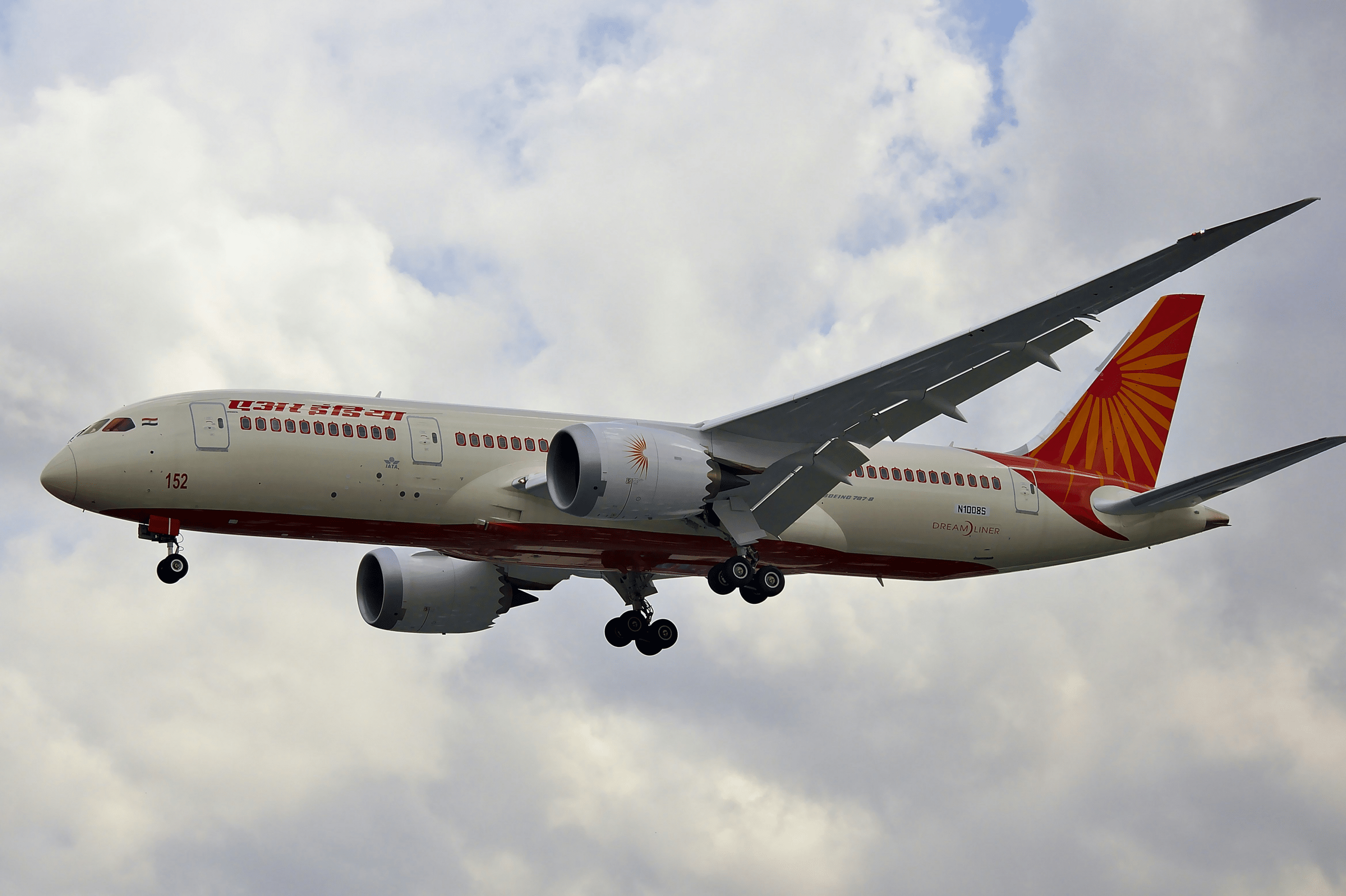 airline pilot in India after 12th